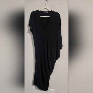 Abi Ferrin Women’s Asymmetrical Caftan Maxi Dress in Black size small